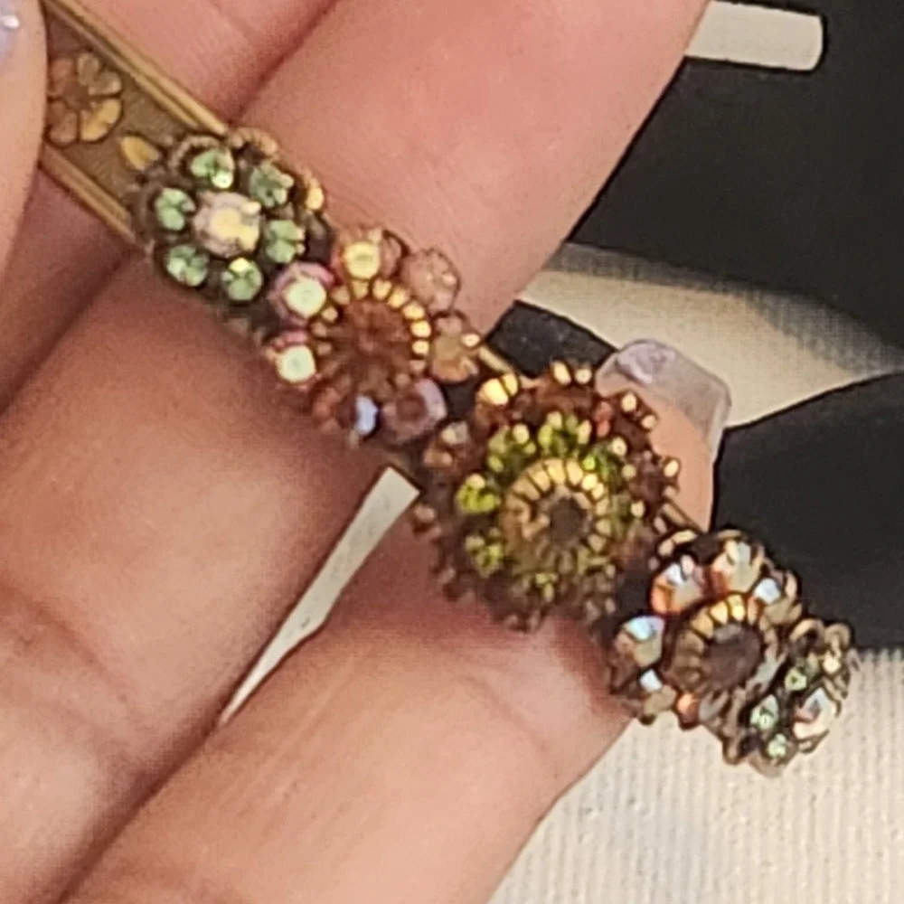 Liz Palacios Brass Crystal Floral Cuff Bracelet and Hoop Earring Set Vintage - Picture 12 of 16